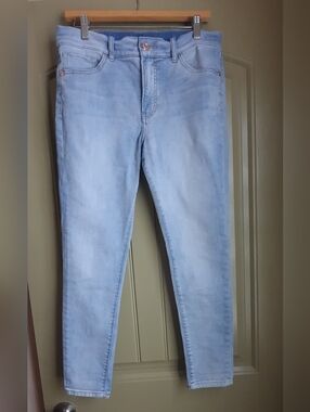 Express Light Blue Women's Skinny Jeans